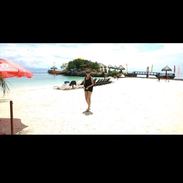 Mangodlong Rock - Camotes