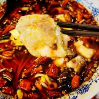 自私食正宗水煮魚