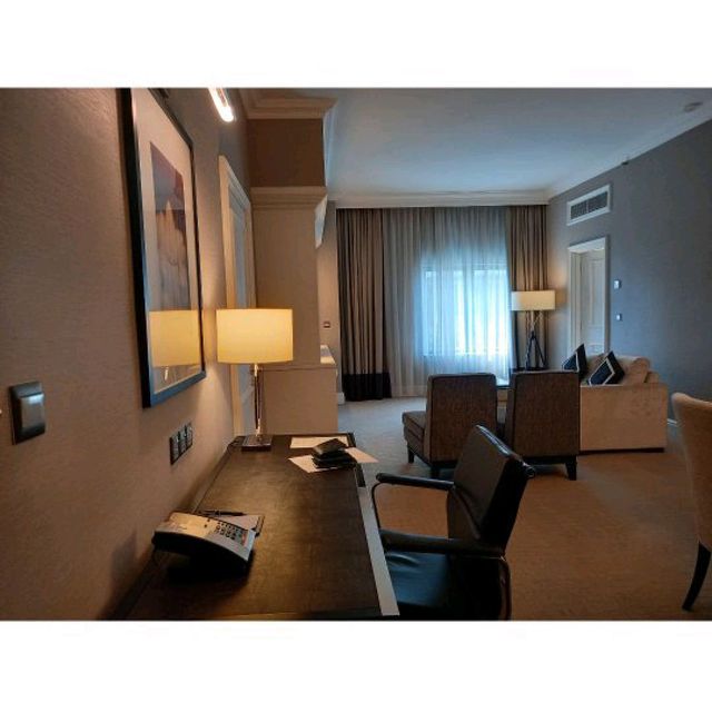 Ritz Carlton Junior Suite