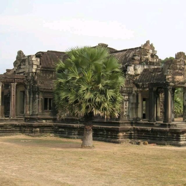Hindu Buddhist temple 