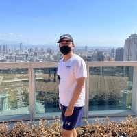 台中市政府大樓對面的景觀咖啡廳，100分的風景