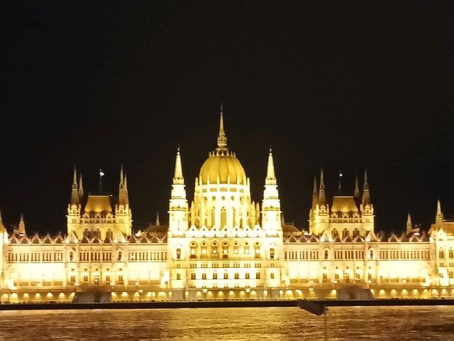 Night view to nice Hungarian parlament 