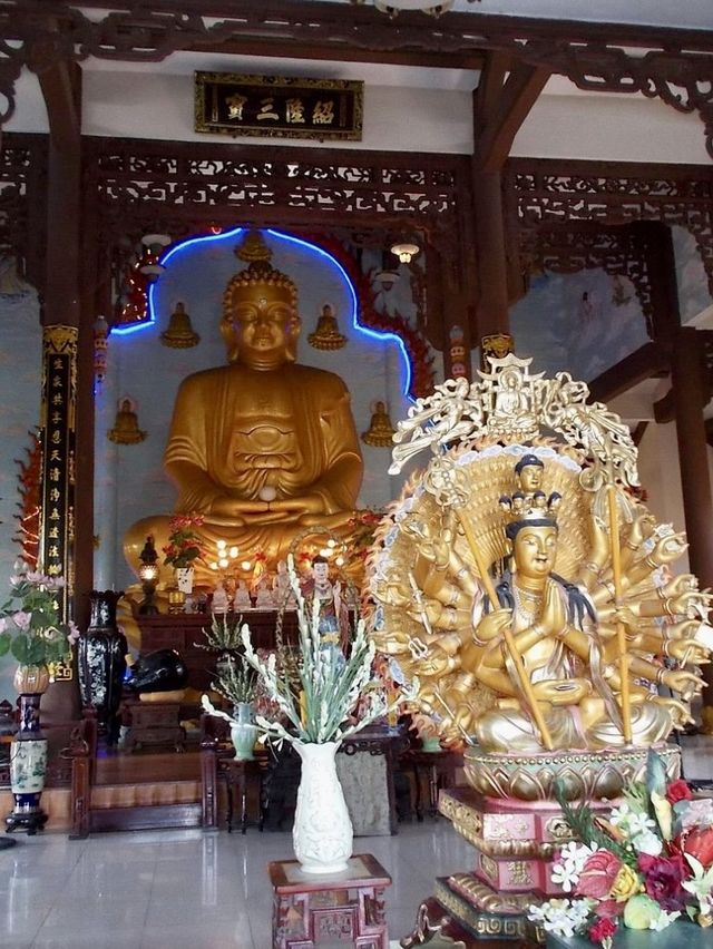 Phap Lam Pagoda - Da Nang, Vietnam