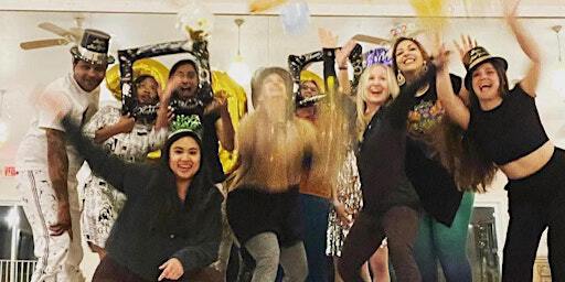 Magical New Years’ Retreat | Casa Om Potomac