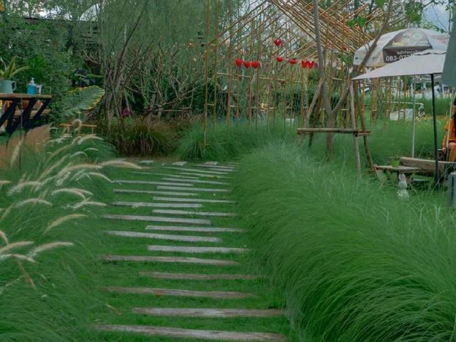 คาเฟ่สุดชิลใกล้กรุง วิวท้องทุ่ง แค่นครนายก🍃