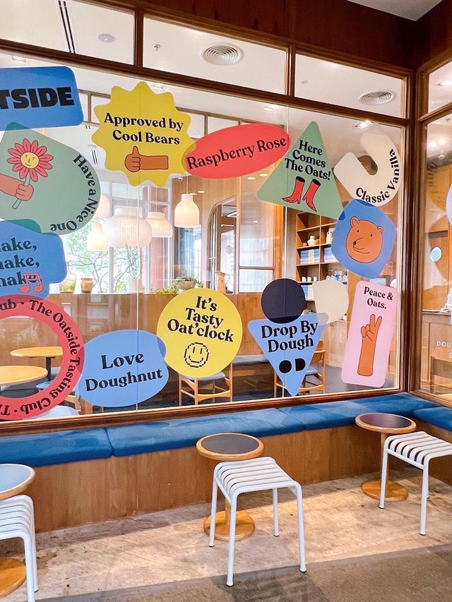 曼谷本地唔牌Cafe donut 店