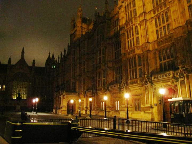 London parliament square