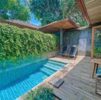 หนีงานมาติดเกาะสมุย