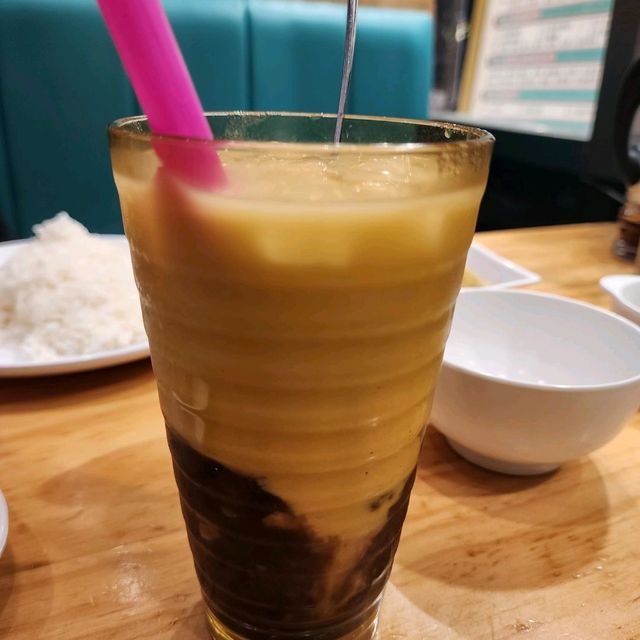份量大，價錢平，服務佳，質素高的冰室