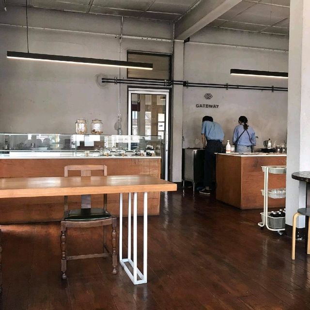 Gateway coffee roaster @ ท่าแพ