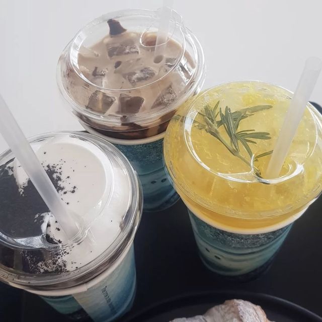 청주 대형 베이커리카페 빵지순례하러 왔습니다~