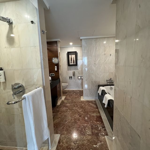 Club marina suite room