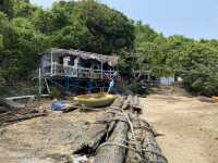 陰澳浮水木頭路