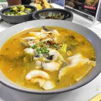 抵食招牌老壇酸菜魚 