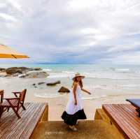 ที่พักเขาหลัก ใกล้หาดนางทอง (ทรายดำ)