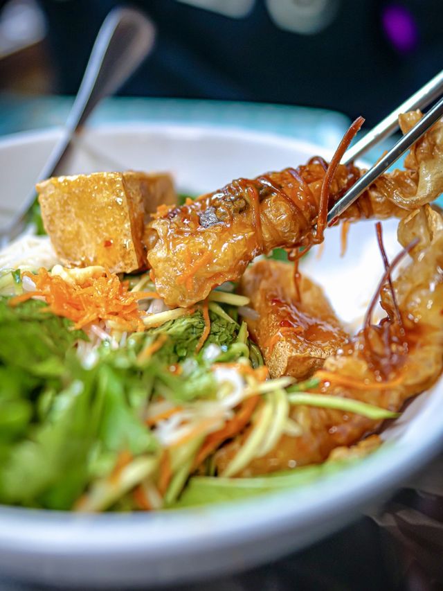 懷舊打卡美國風，多國素食尋不同