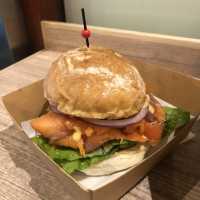 外國風情bacon and the bun