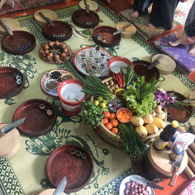 방콕 현지 음식을 직접 만들고 맛볼 수 있는 쿠킹 클래스🍽💛