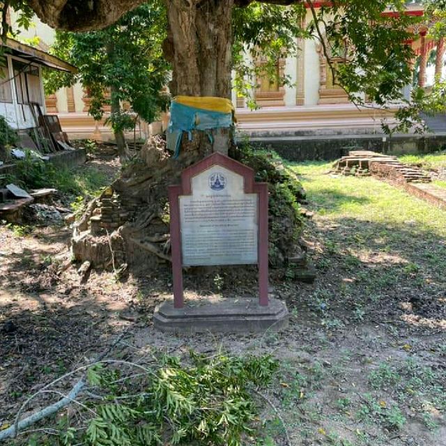 เที่ยววัดเก่าโบราณ วัดเกาะกลาง อ.ป่าซาง จ.ลำพูน 