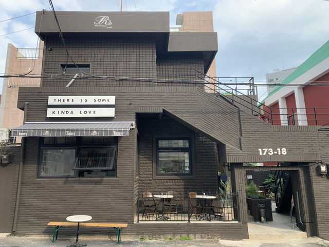 광안리 깔끔한 감성 브런치 맛집, 데얼이즈 there is