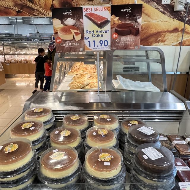 La Boheme - Bakery sure to delight kids&fam