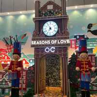 Orchard Central In Festive Decors