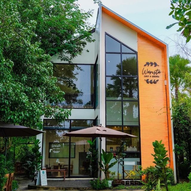 Warista cafe and garden 
