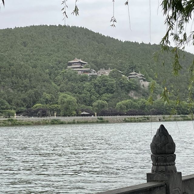 Longmen Grottoes, must visit site in Luoyang