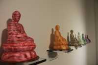 Enjoy shopping and art 
