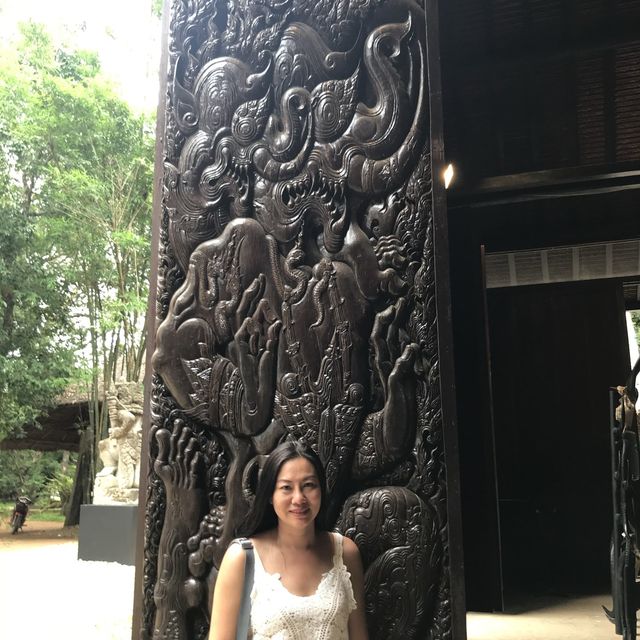 แอ่วเมืองเหนือ ชมศิลปะ @พิพิธภัณฑ์บ้านดำ