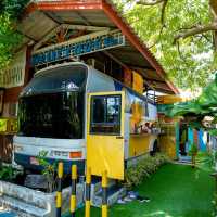 The Antique Riverside Resort ชิลล์ริมแม่น้ำ