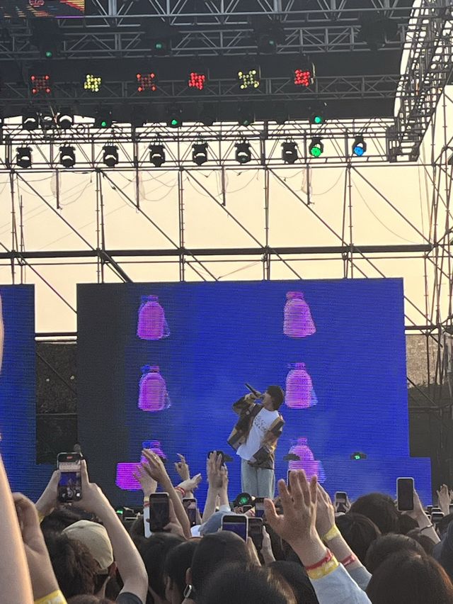 여름 페스티벌 즐기러 떠나요!!!! 이게 바로 페캉스