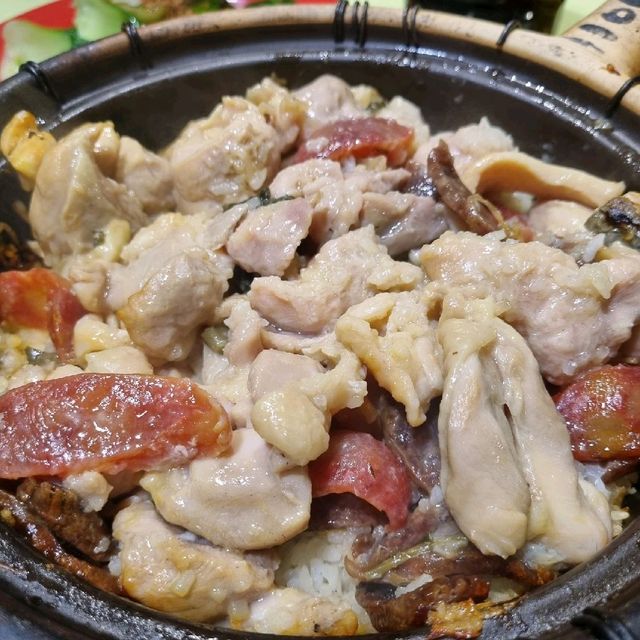 The popular claypot rice in holland