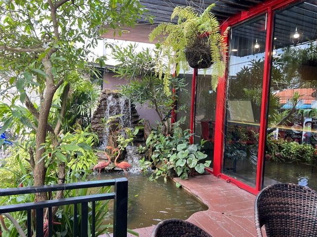 ร้านอาหารแนะนำ  ร้านมามี้ สเต็กเฮ้าส์ บ่อทอง