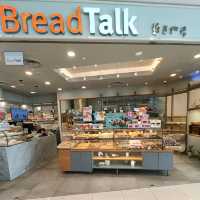 Breadtalk celebrates Christmas 