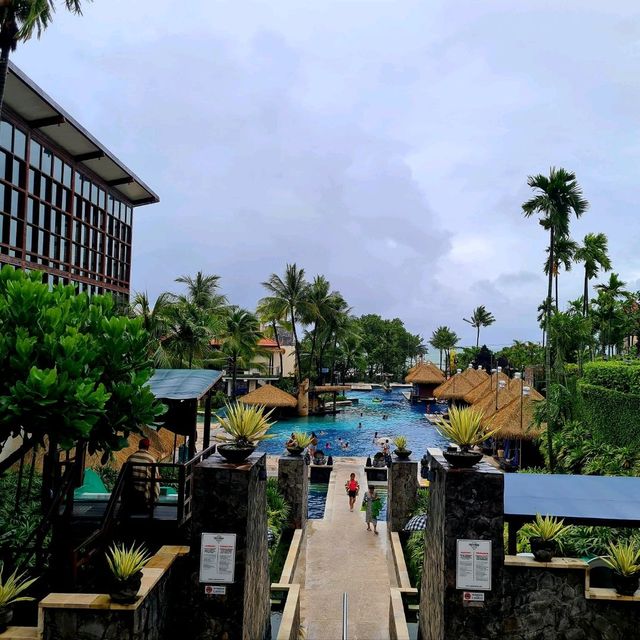 Hard Rock Hotel Bali
Rockin' New year 