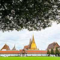 ADMIRE THE BEAUTY OF GRAND PALACE