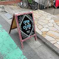 参宮橋　早朝から出来立てパンが食べられる《ラ・セゾン》