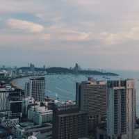 Rooftop getaway at Pattaya 🌊 #เช็คอินทะเล 