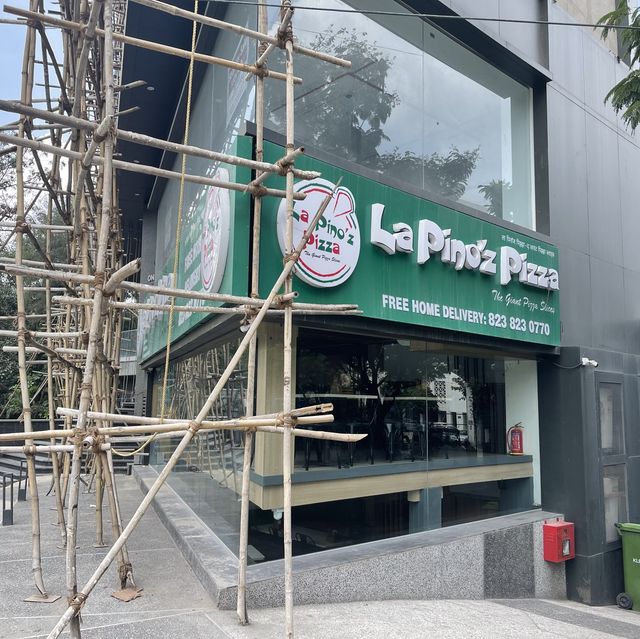 Pune Wanowari 젊음의거리 “La Pino’z pizza”