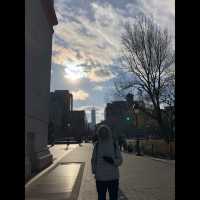 พาไปถ่ายรูปกับ Washington Square Arch กันค่ะ