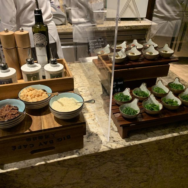 邊食邊有驚喜的自助餐 - 大灣咖啡館