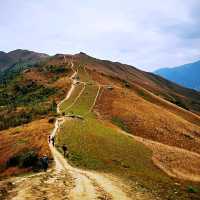 山脈奇特的雞公嶺