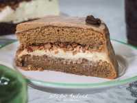 Lola Mui Cafe [หาดละไม] เค้กมาพร้าวอร่อยที่สุด