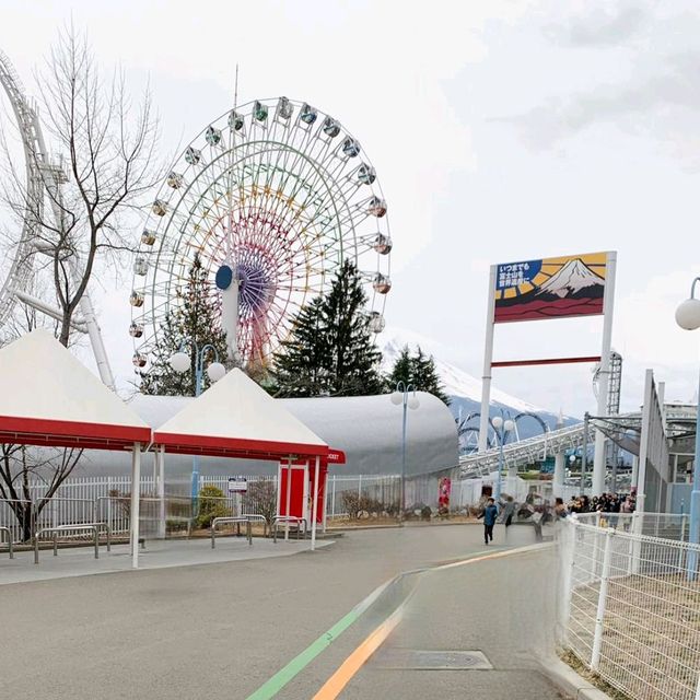 ❤️ Screams!  in  roller coaster ride Mt. Fuji