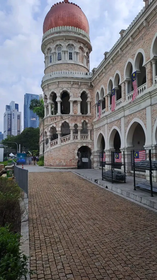 LET'S EXPLORE : SULTAN ABDUL SAMAD BUILDING