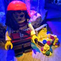 Find The Lego Figurines Located In Sealife