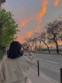 믿고보는 노을과 파리의 조합🌅