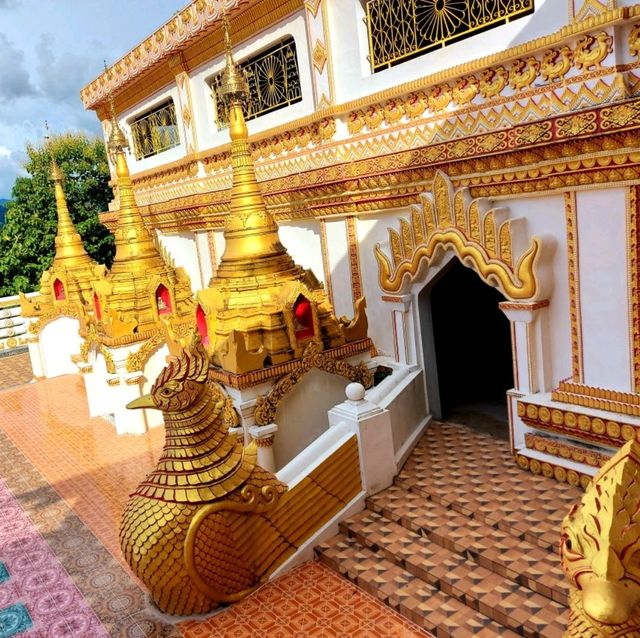 เจดีย์พุทธคยา เมืองสังขละบุรี