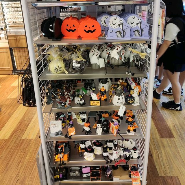 Halloween Stuff in THREEPPY by Daiso